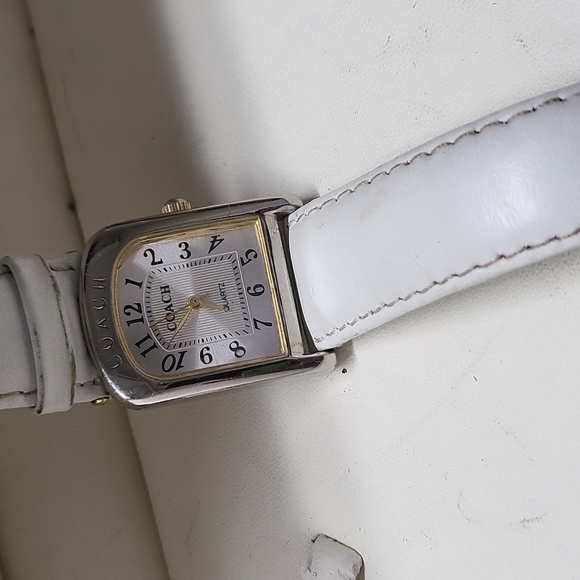 Coach watch - Picture 3 of 7